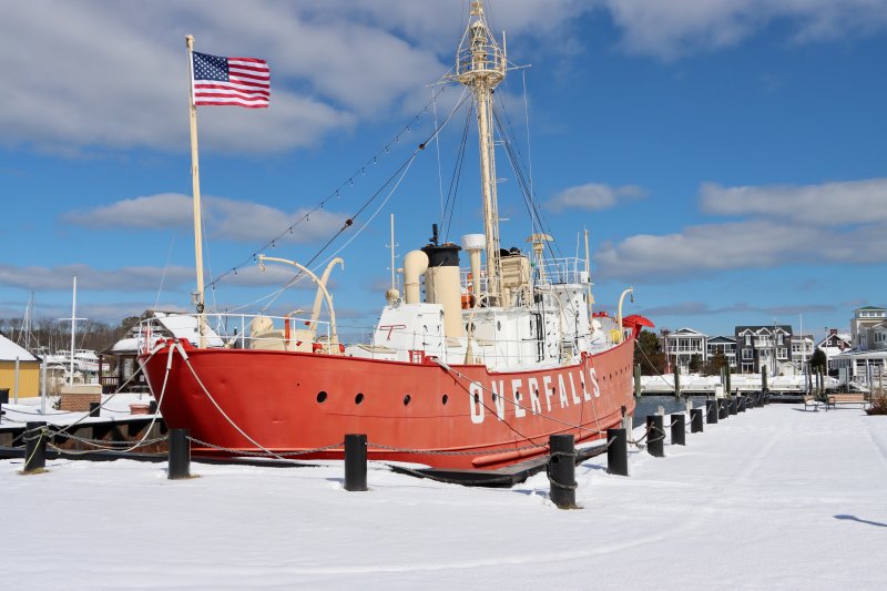 The Lightship Overfalls provides a nice contrast to the white snow.